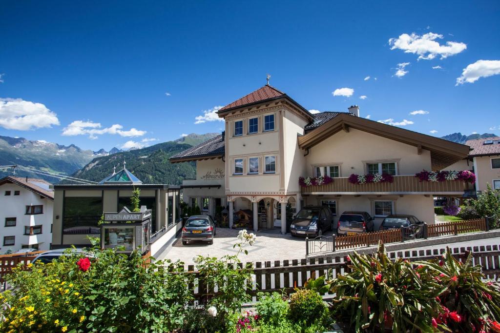 Alpenapart Ladis Ehemals Alpenapart Alexander Inklusive Sommer Bergbahnticket Екстериор снимка